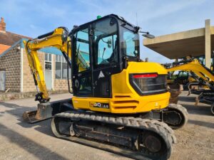 2021 JCB 90Z-2, Hydraulic Quick hitch, 3 x Buckets, Piped for attachments, 2 x Speed tracking, Air con, Boom & dipper C/V's, Orange & Green beacons, Keypad immobiliser, Only 1350 hours-image