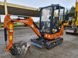 SOLD - Hitachi ZX19, Manual Quick hitch, 3 x Buckets, Only 130 hours - SOLD-image